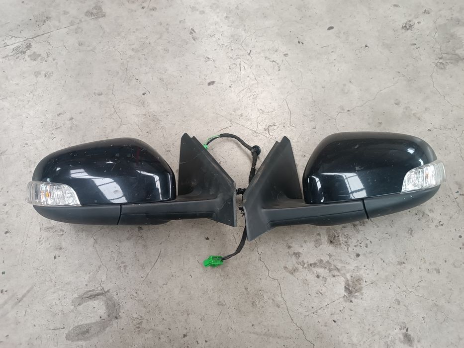 Oglinda stânga dreapta Volvo V40 2011->