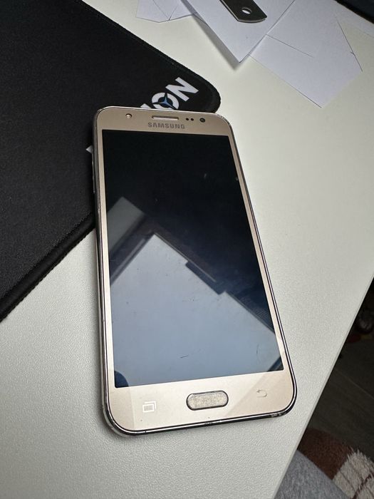 Samsung J5 fara defecte