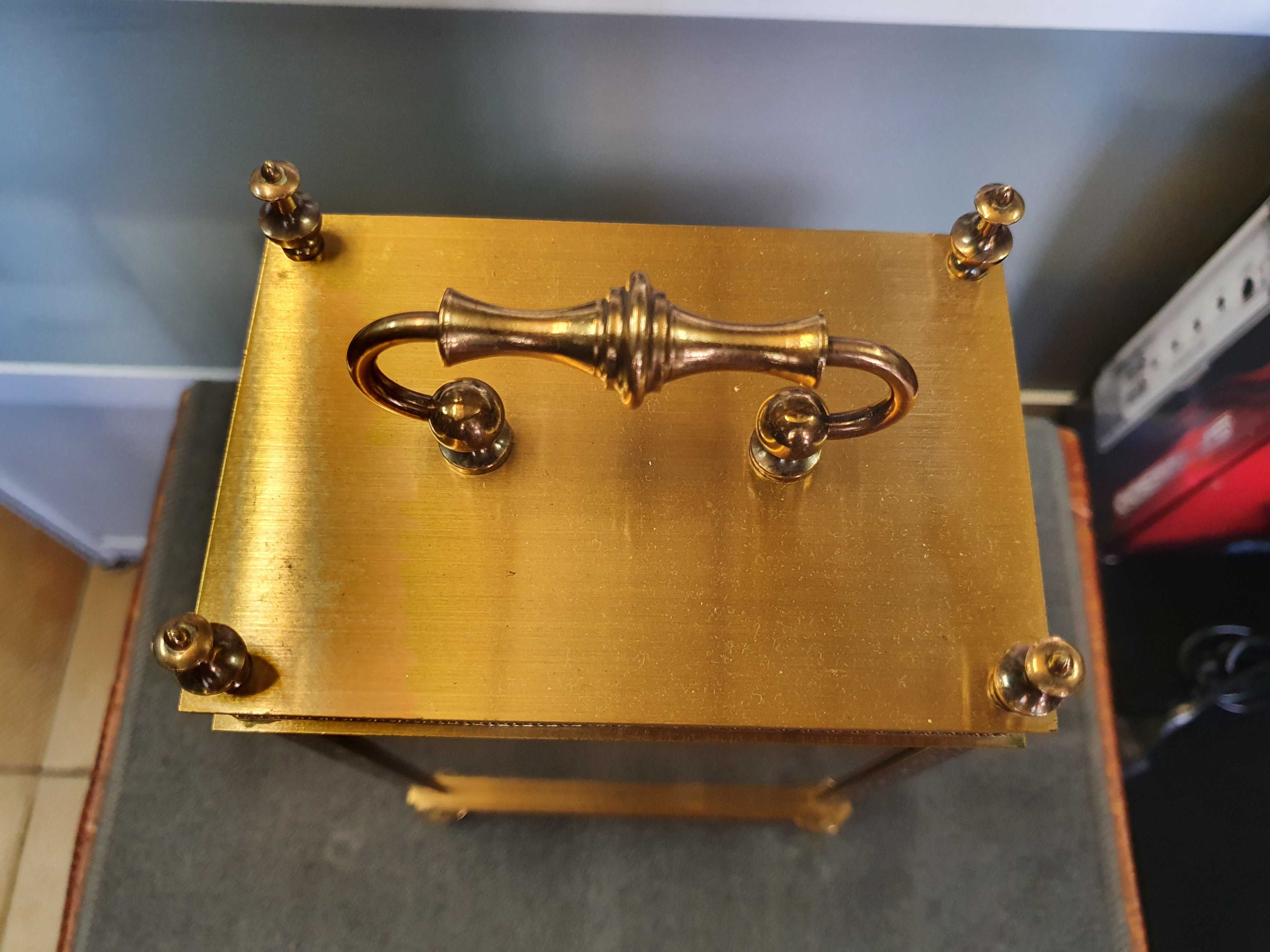 Каретен часовник London Clock Co Quartz В отлично  състояние.