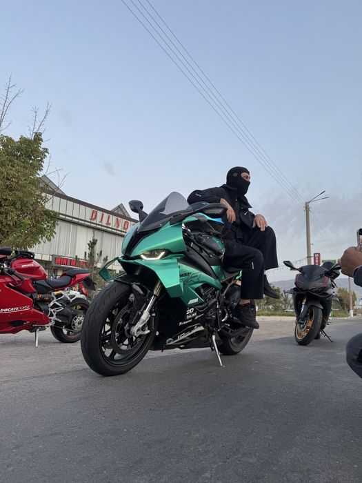 Продаю BMW S1000RR M-pack