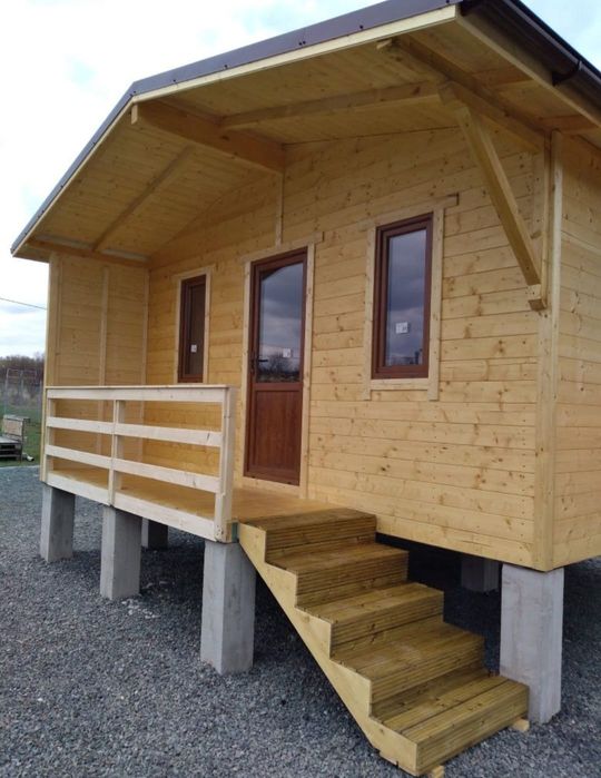 Cabane construite din lemn