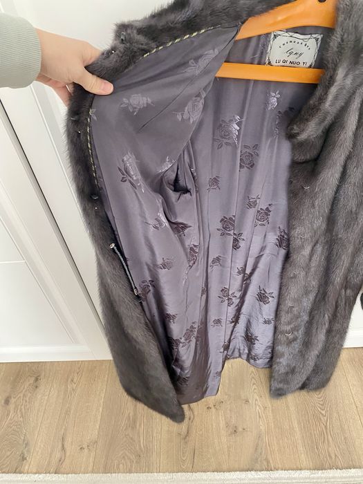 Шуба в отличном состоянии