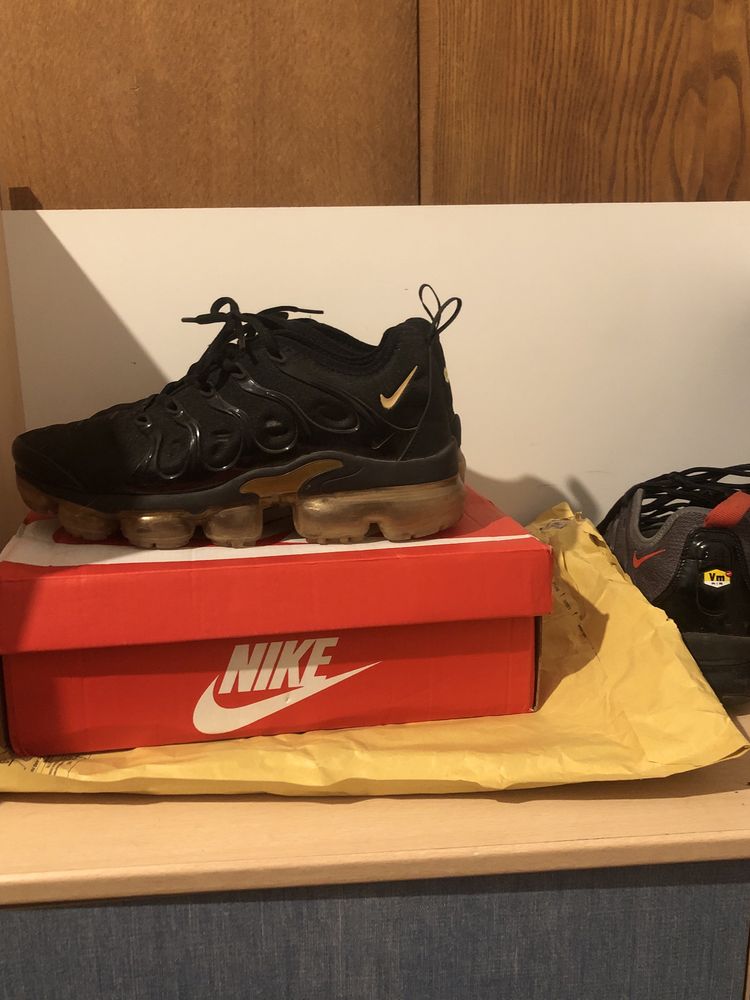 Обувки Nike Air Vapormax pluse Gold 2 42ри номер