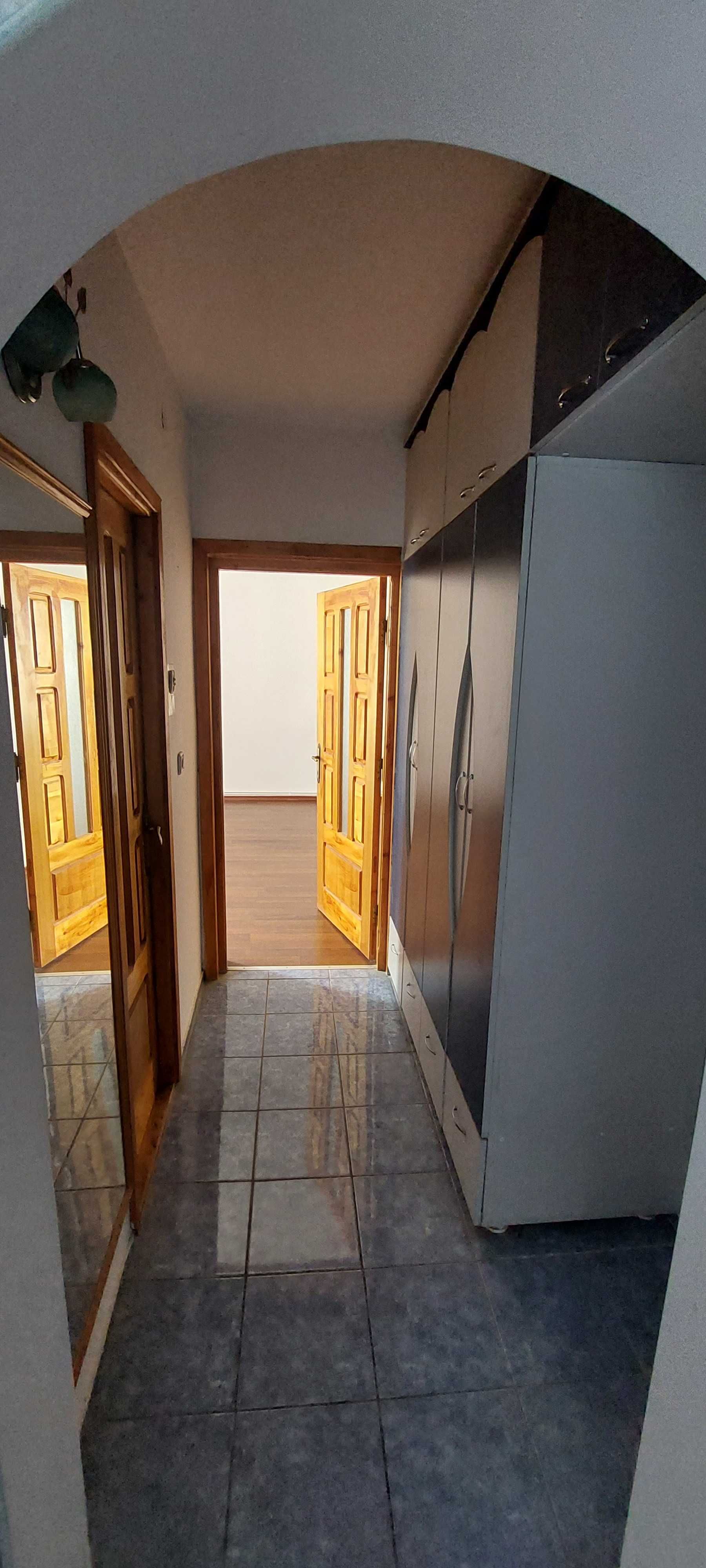 Apartament 3 camere Piatra Neamt, Maratei