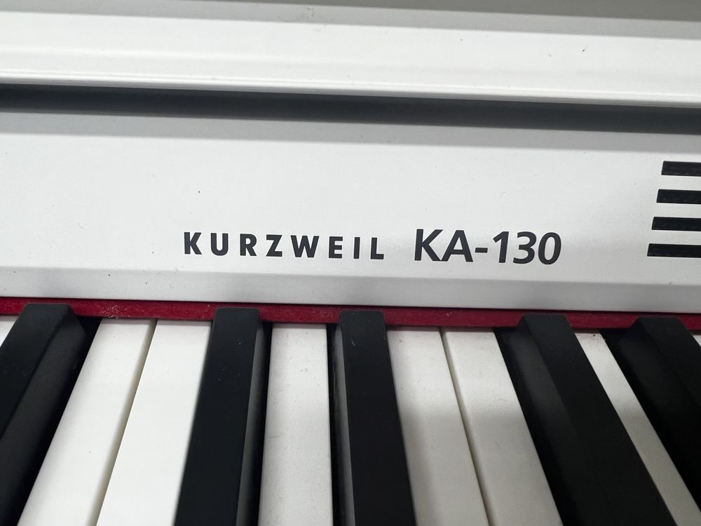 Продаётся KURZWEIL KA-130