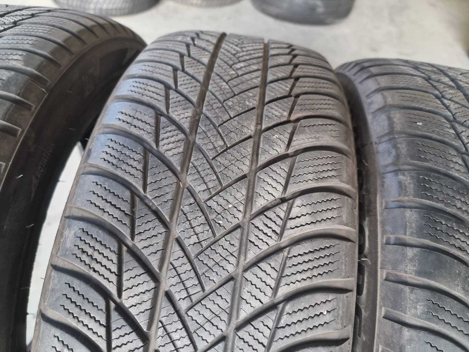 4 Anvelope IARNA 225.60.17 'Bridgestone' [dot2023] ;stare buna