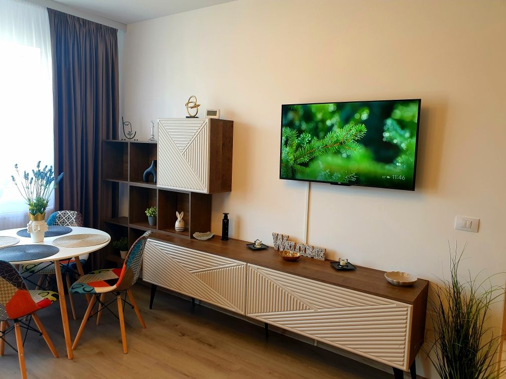 Apartament Cazare Regim Hotelier Suite&Garden CoReSi Brasov