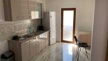 Închiriez apartament 2 camere 450 euro