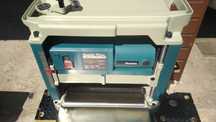 .MAKITA 2012NB rindea electrică staționară + cutite rindea rezerva.