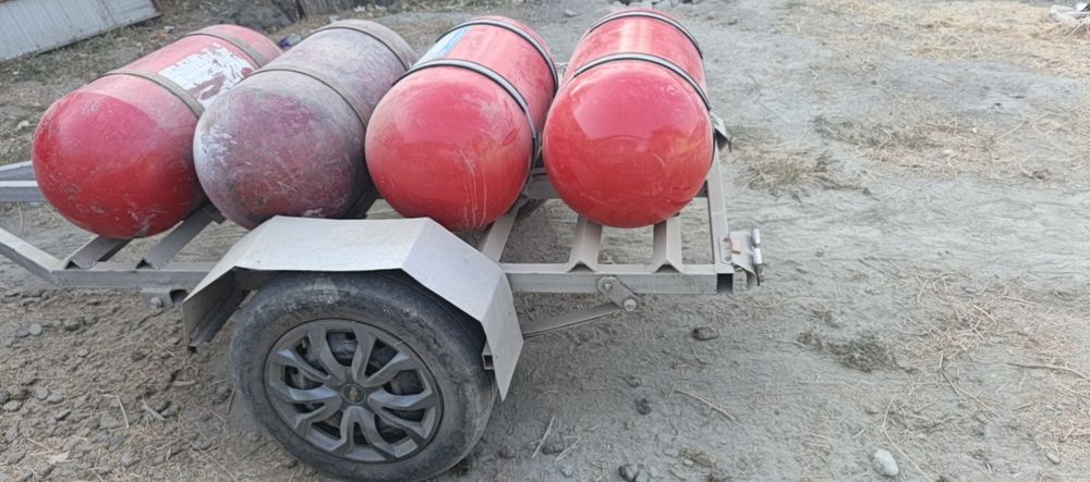 Gaz balon sotiladi dakument lari bor ikkita 100 ikkita 90 Talik bor