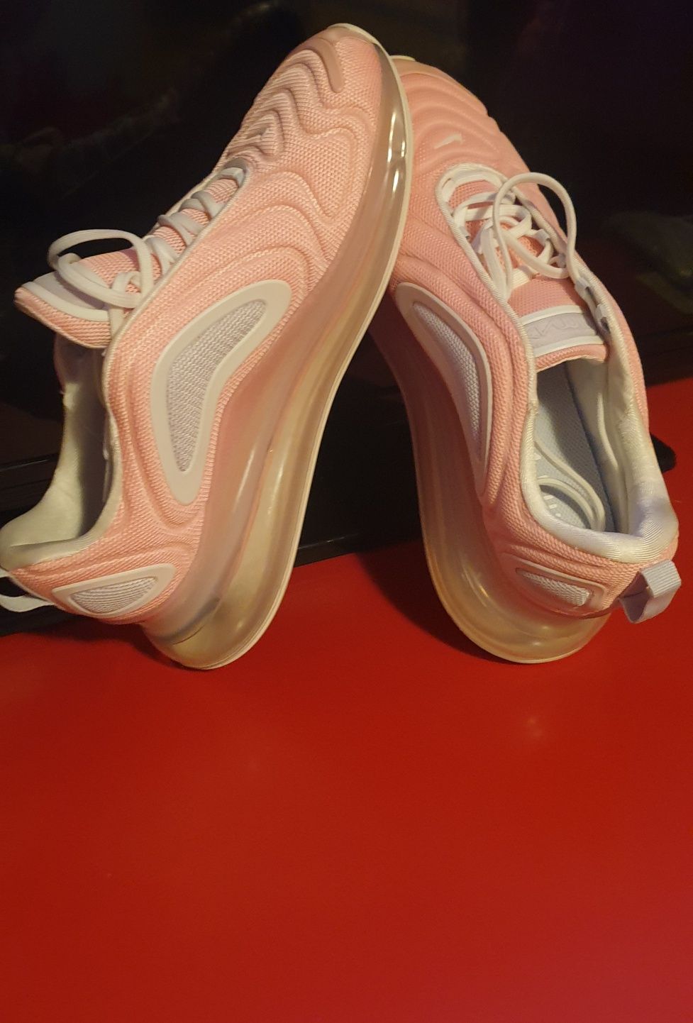 Nike Air Max 720 roz coral originali