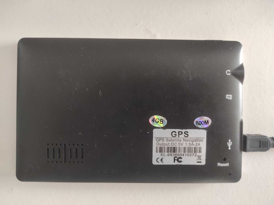 Навигационна система WEST ROAD WR-5084s,800 mhz и Сенник