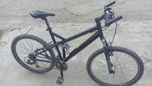 Bicicleta  cadru aluminiu marimea xs roti 26”