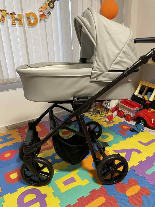 Детска количка 3 в 1 Retrus Vaya