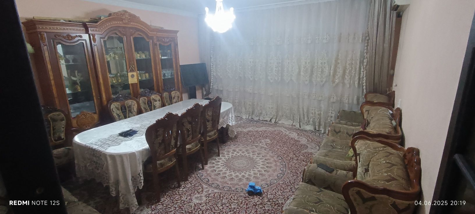 Алгоритм 9 этажка 2 этаж 2 хона Ахмад олтин жу́жа олдида