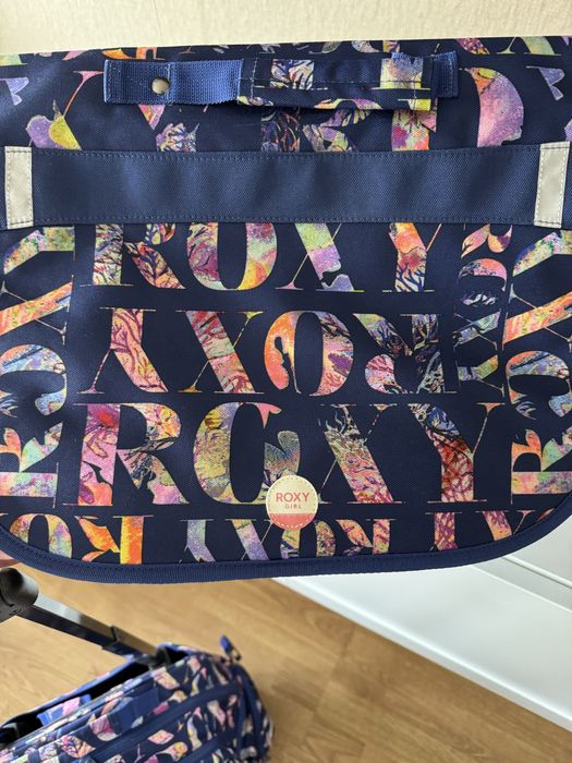 Раници “Roxy” с колелца и без