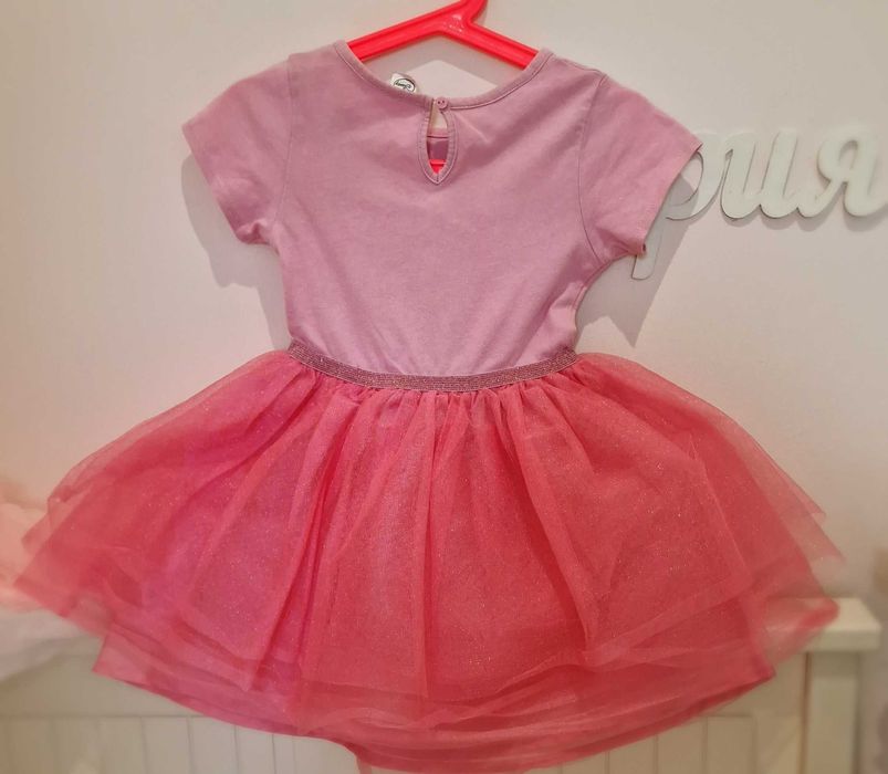 Рокля с принт на princesses Disney (H&M) ръст 98/104