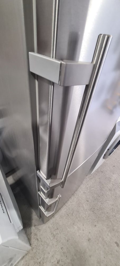Хладилник с фризер Liebherr No Frost 180см А+