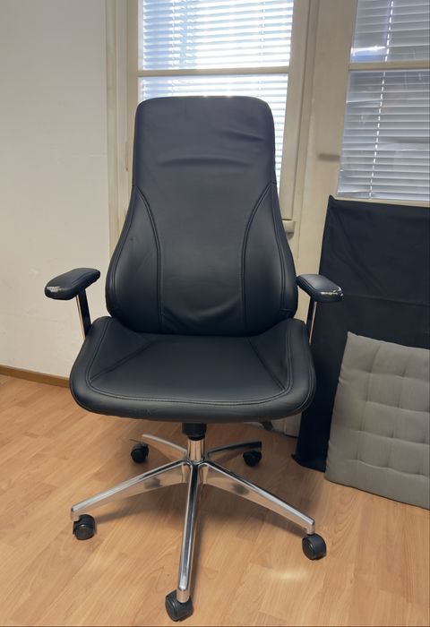 Офис стол Carmen 5008