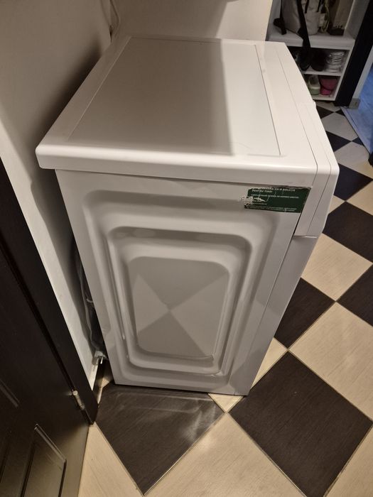 Masina  spalat Arctic Inverter Slim 7 kg DEFECTA