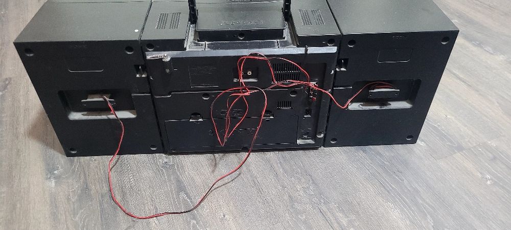 Sotiladi sony muzikalni