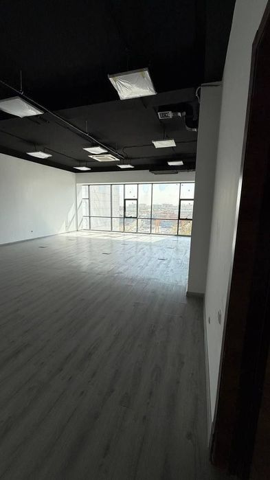 Продается офис Улица Махтумкули
1061м2