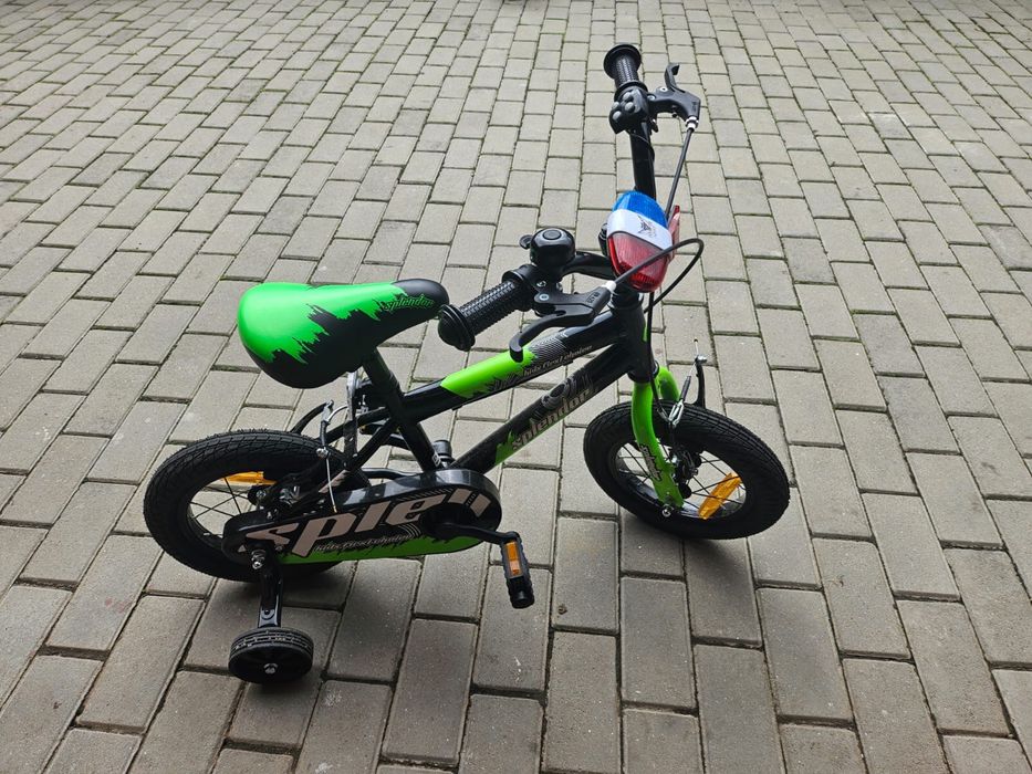 Vand  bicicleta pentru copii