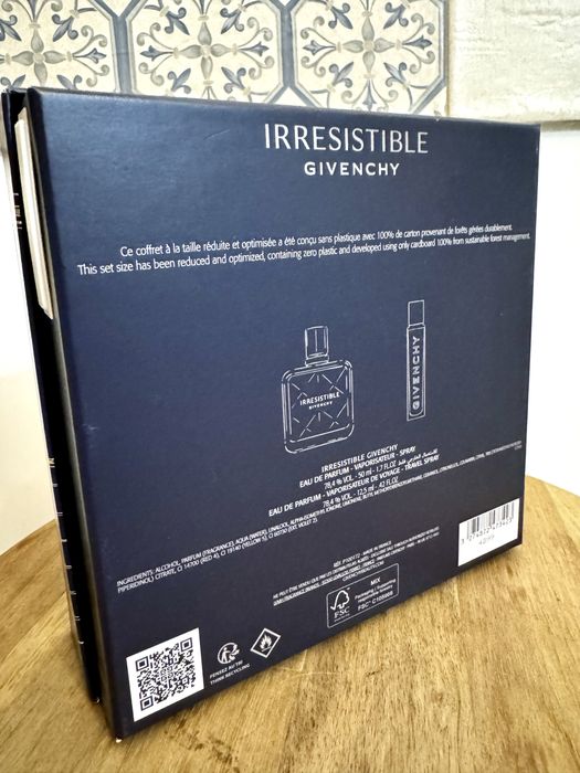 Set Givenchy Irresistible, EDP 50 ml (editie de sarbatori)