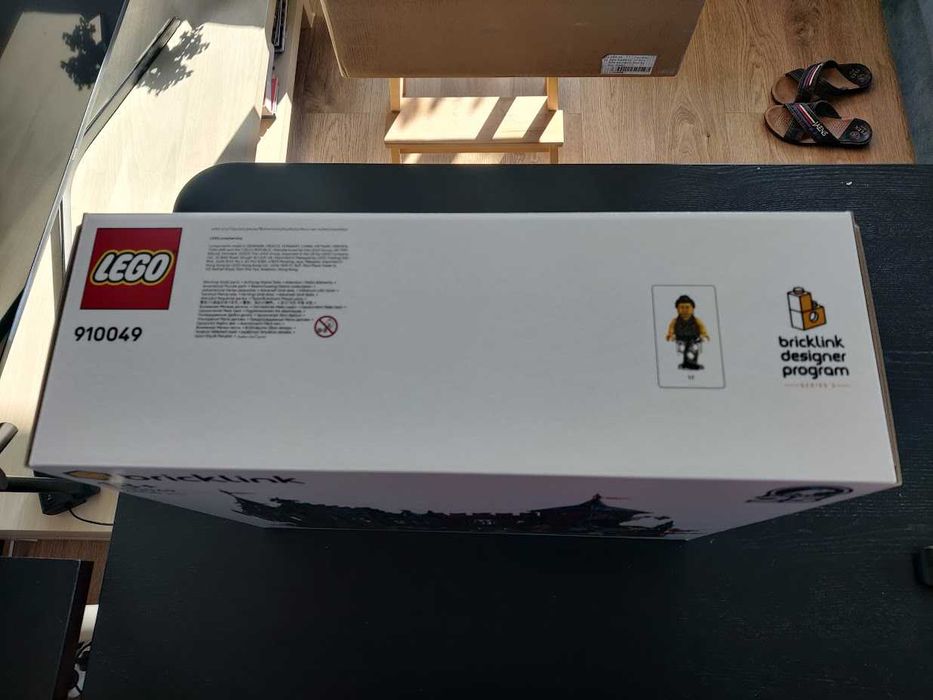 Lego 910049 Adventure in Transylvania, Sigilat