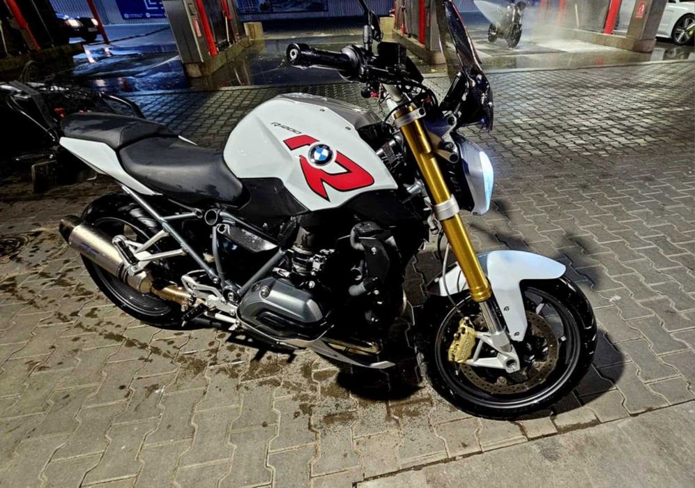 BMW R 1200 R LC Stare impecabila