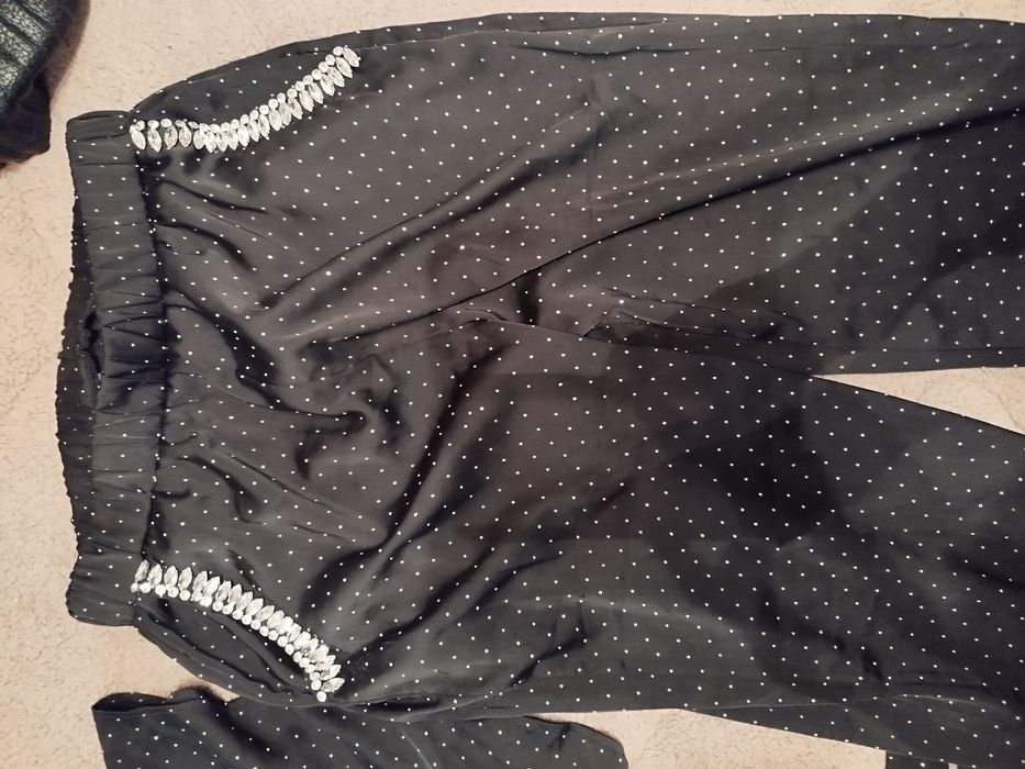 Дамски комплект топ и панталон