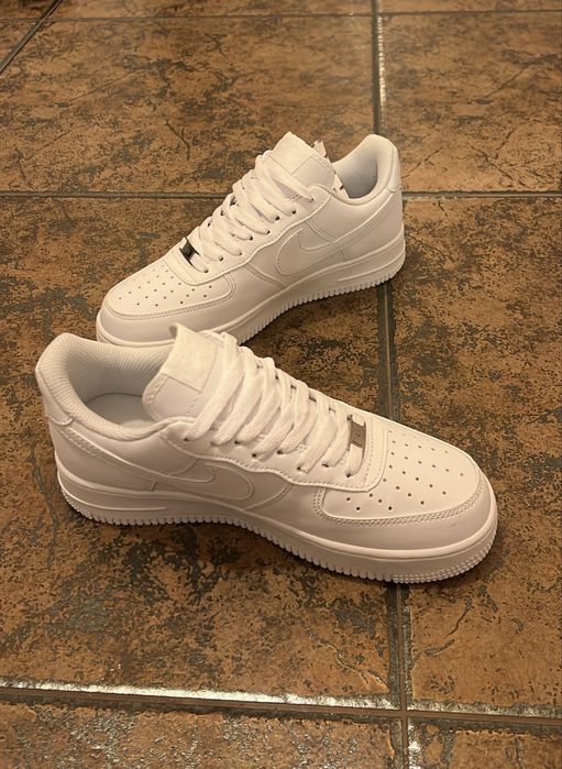 Adidași Albi Nike Air Force 1 Low mărimea 40-41