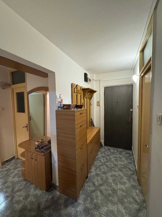 Brasov 13 Decembrie  3 decomandate 115000 euro