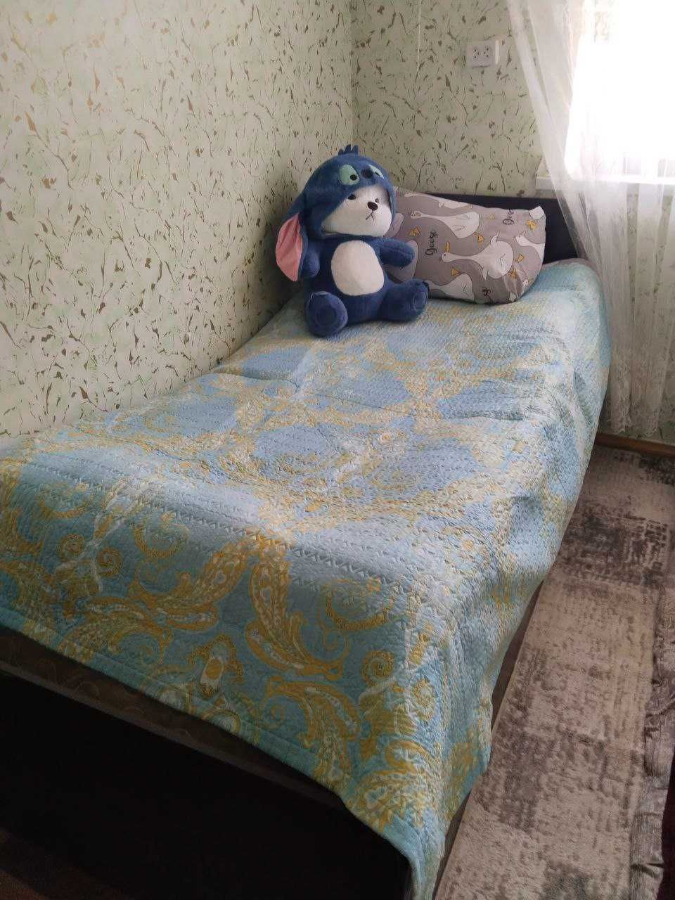 Продам кровать б/у