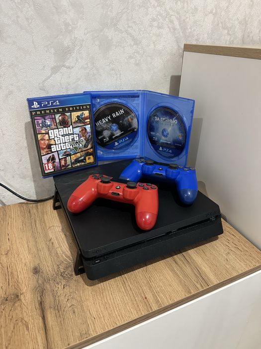Sony playstation 4 slim 10 игр + подписка