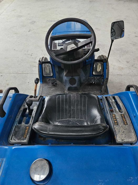 Tractoras ISEKI Landhope 205