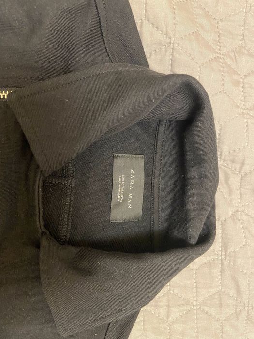 Мъжко спортно яке на Зара