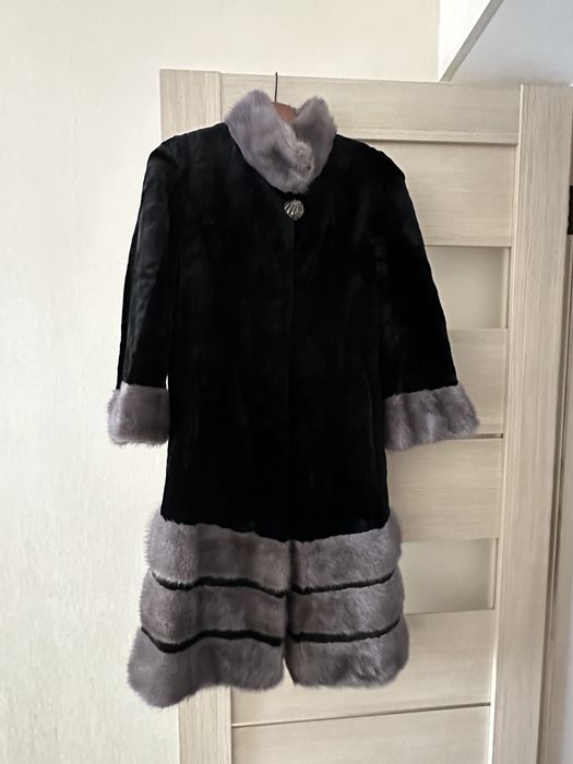 Норковая шуба в отличном состоянии