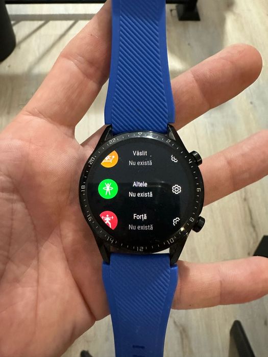 Huawei Watch GT 2 (46mm) - Funcționează perfect + Brățară silicon