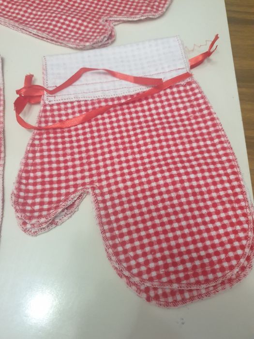 Подарочные  варежки .