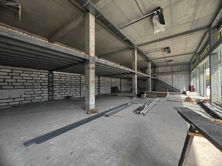 635 м² в центре с террасой 200 м² для ресторана/лаунжа (55)