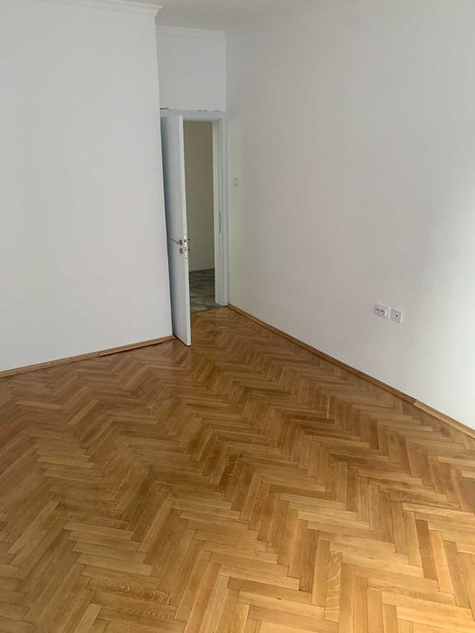 Продава се Многостаен апартамент в Бургас, Център - 110 кв.м за 1442 €/кв.м - Снимка #15