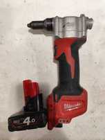 Акумулаторна нитачка Милуоки Milwaukee M12 BPRT + 4Ah