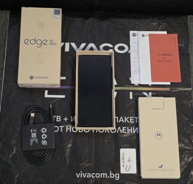 КАТО НОВ 256GB Motorola Edge 50 Neo Vivacom Гаранция 2025 Grisaille