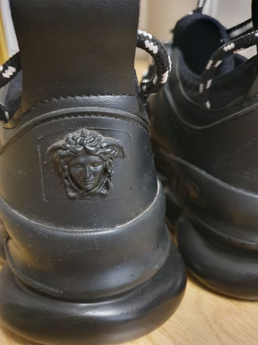 Vând adidasi Versace nr 38