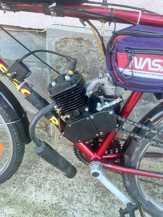 Dau la schimb bicicleta cu motor de 80cc pentru trotineta electrica