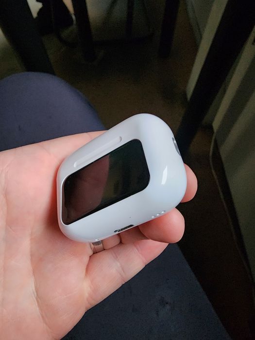 Casti cu ecran Noise Canceling si ENC