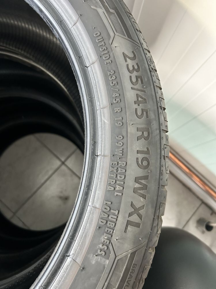 4 Anvelope 235/45 R19 w xl