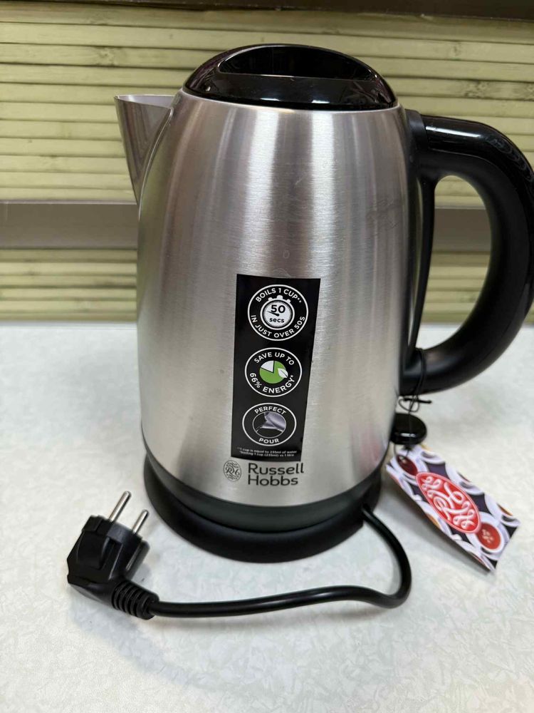 Електрическа кана Russell Hobbs
