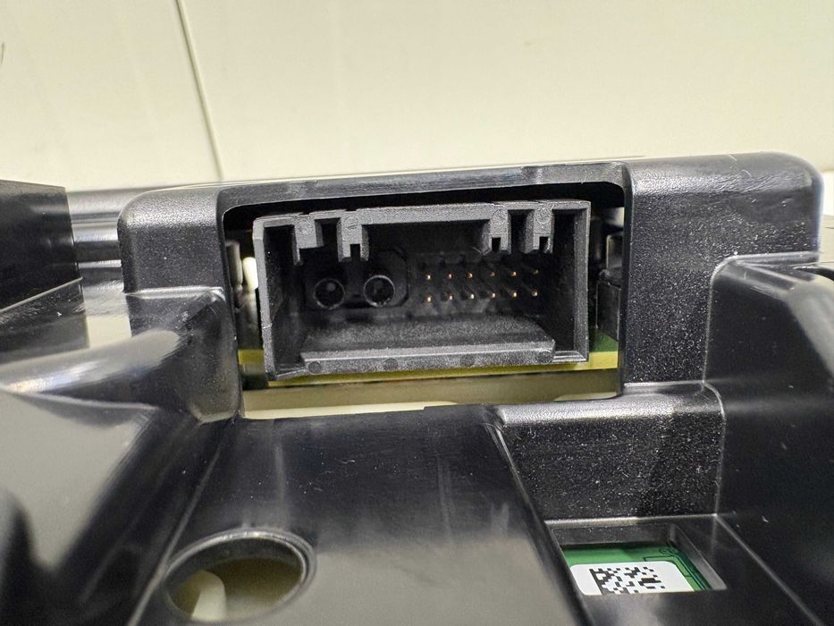 Лед километраж с хедъп БМВ Ф10 Ф11 Ф07 Ф06 Ф12 Ф01 Ф02 Дизел